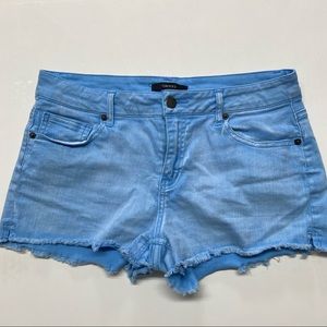 Forever 21 Raw Edge Hem Lighter Wash Denim Shorts Sz 28